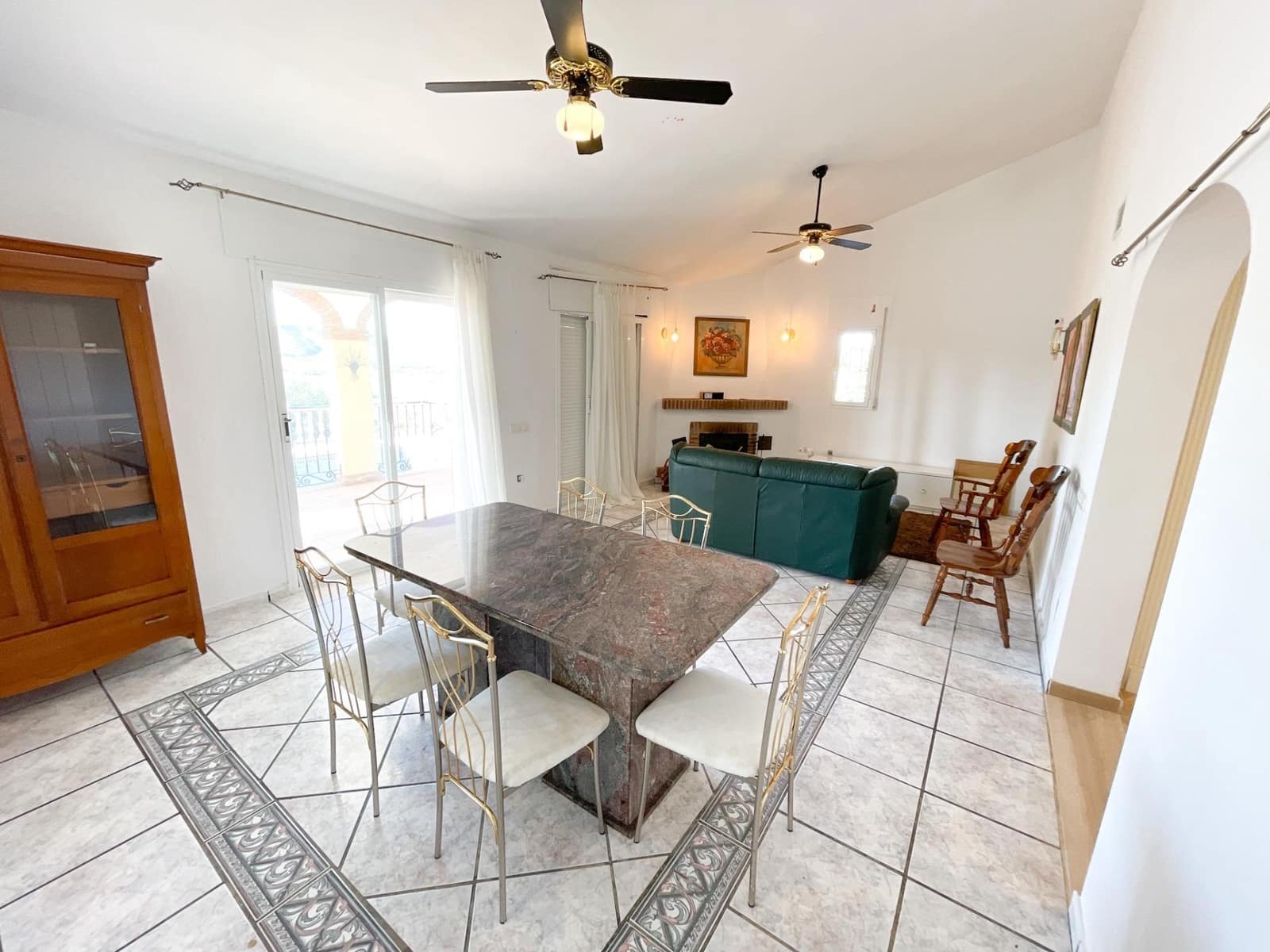 4 slaapkamer Villa te koop in Vinuela met zwembad - € 365.000 (Ref: 8729926)