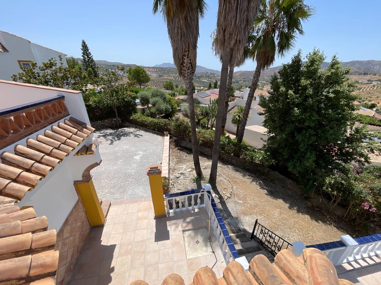 4 slaapkamer Villa te koop in Vinuela met zwembad - € 365.000 (Ref: 8729926)