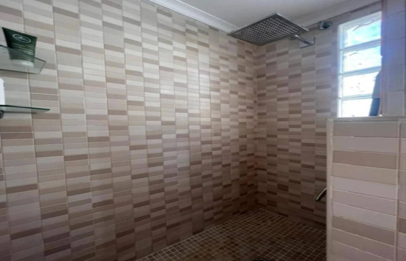 5 slaapkamer Flat te koop in Salobrena - € 429.999 (Ref: 8816040)