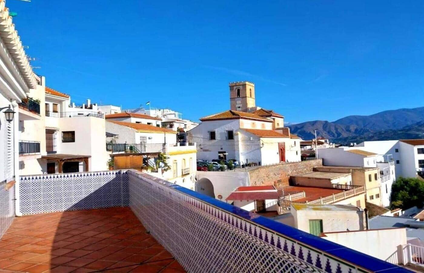 5 slaapkamer Flat te koop in Salobrena - € 429.999 (Ref: 8816040)