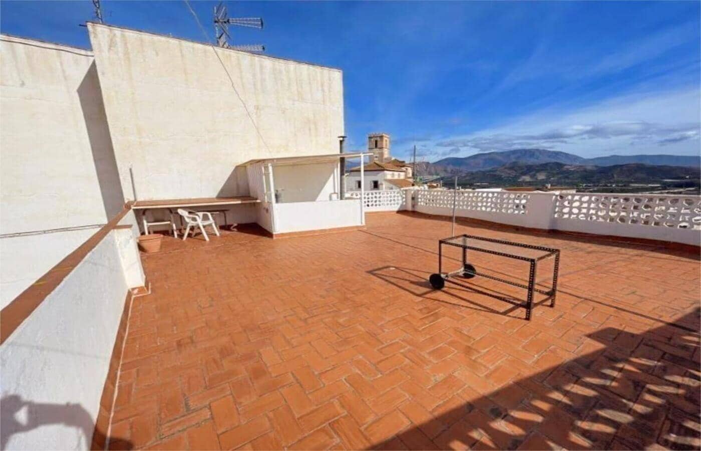 5 slaapkamer Flat te koop in Salobrena - € 429.999 (Ref: 8816040)