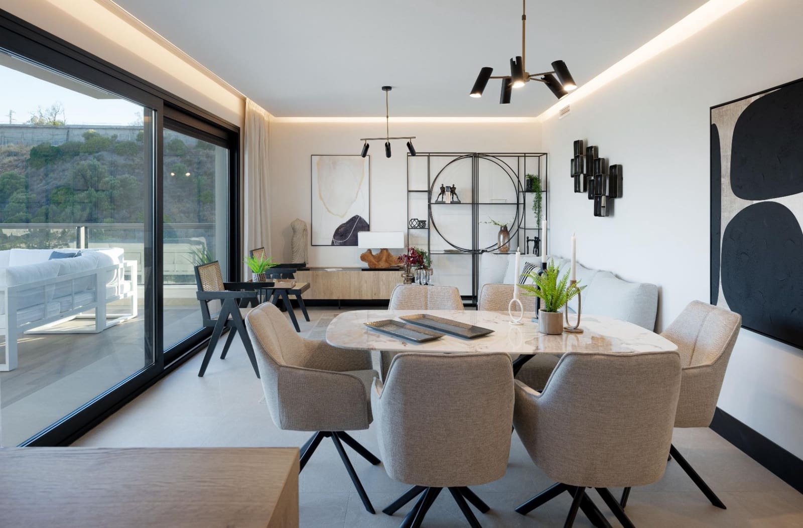 3 sypialnia Penthouse na sprzedaż w Nueva Andalucia z basenem garażem - 950 000 € (Ref: 8834619)