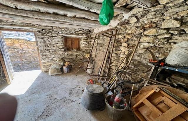 2 soverom Finca/Herregård til salgs i Capileira - € 39 000 (Ref: 8880089)