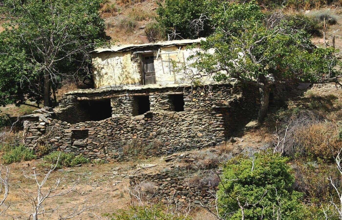 2 soveværelse Finca/Landehus til salg i Capileira - € 39.000 (Ref: 8880089)