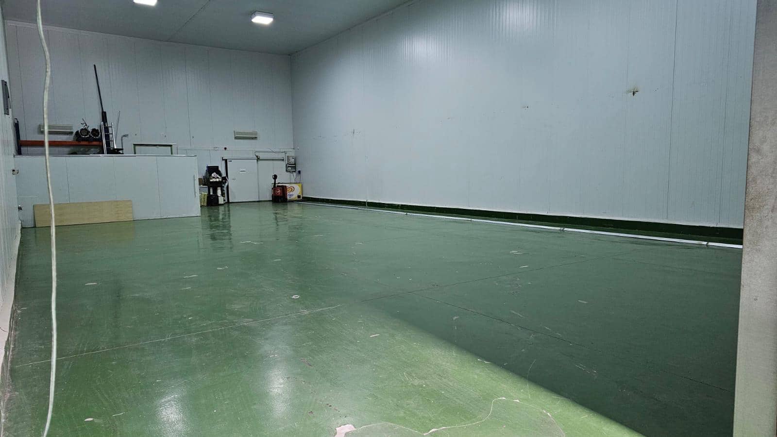 Virksomhed til salg i Colmenar - € 390.000 (Ref: 8921686)