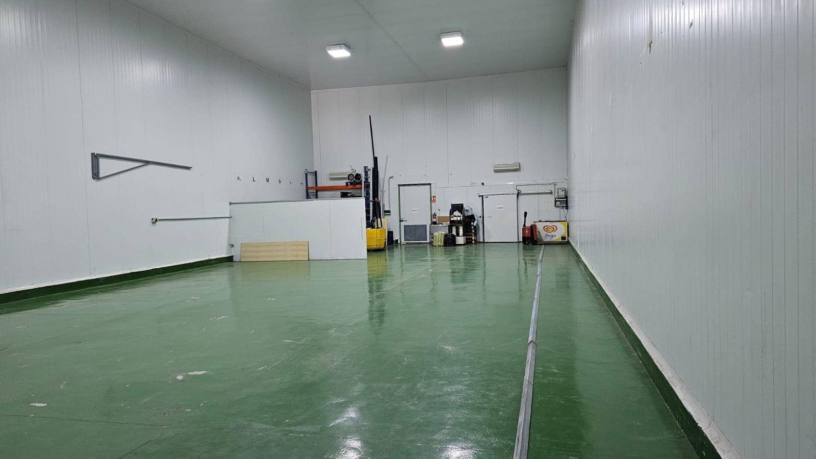 Virksomhed til salg i Colmenar - € 390.000 (Ref: 8921686)