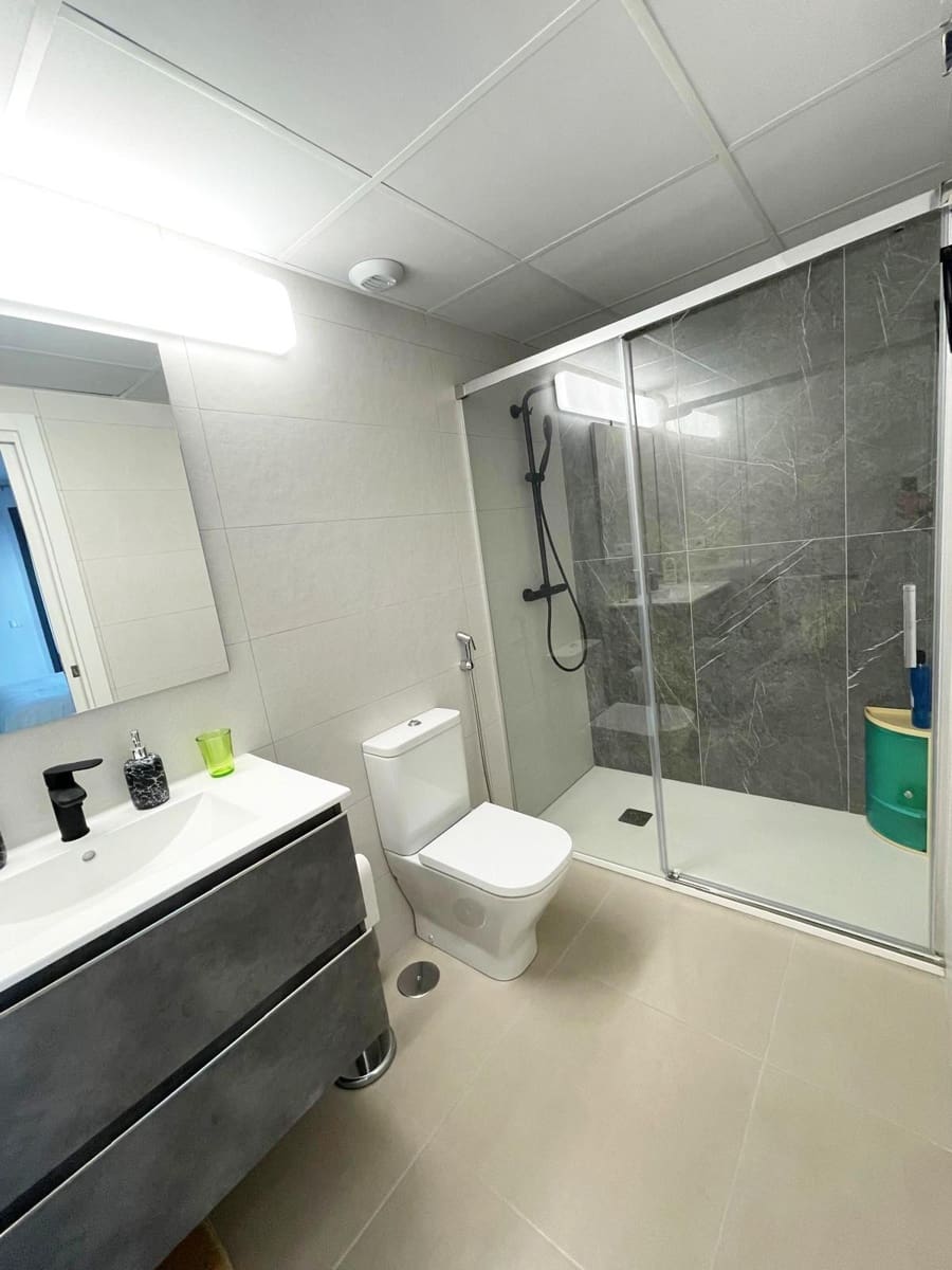 2 soverom Penthouse til salgs i Almayate med svømmebasseng garasje - € 340 000 (Ref: 8954409)