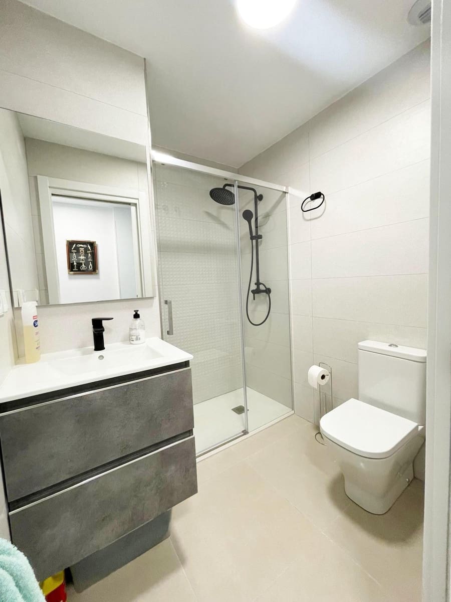 2 soverom Penthouse til salgs i Almayate med svømmebasseng garasje - € 340 000 (Ref: 8954409)