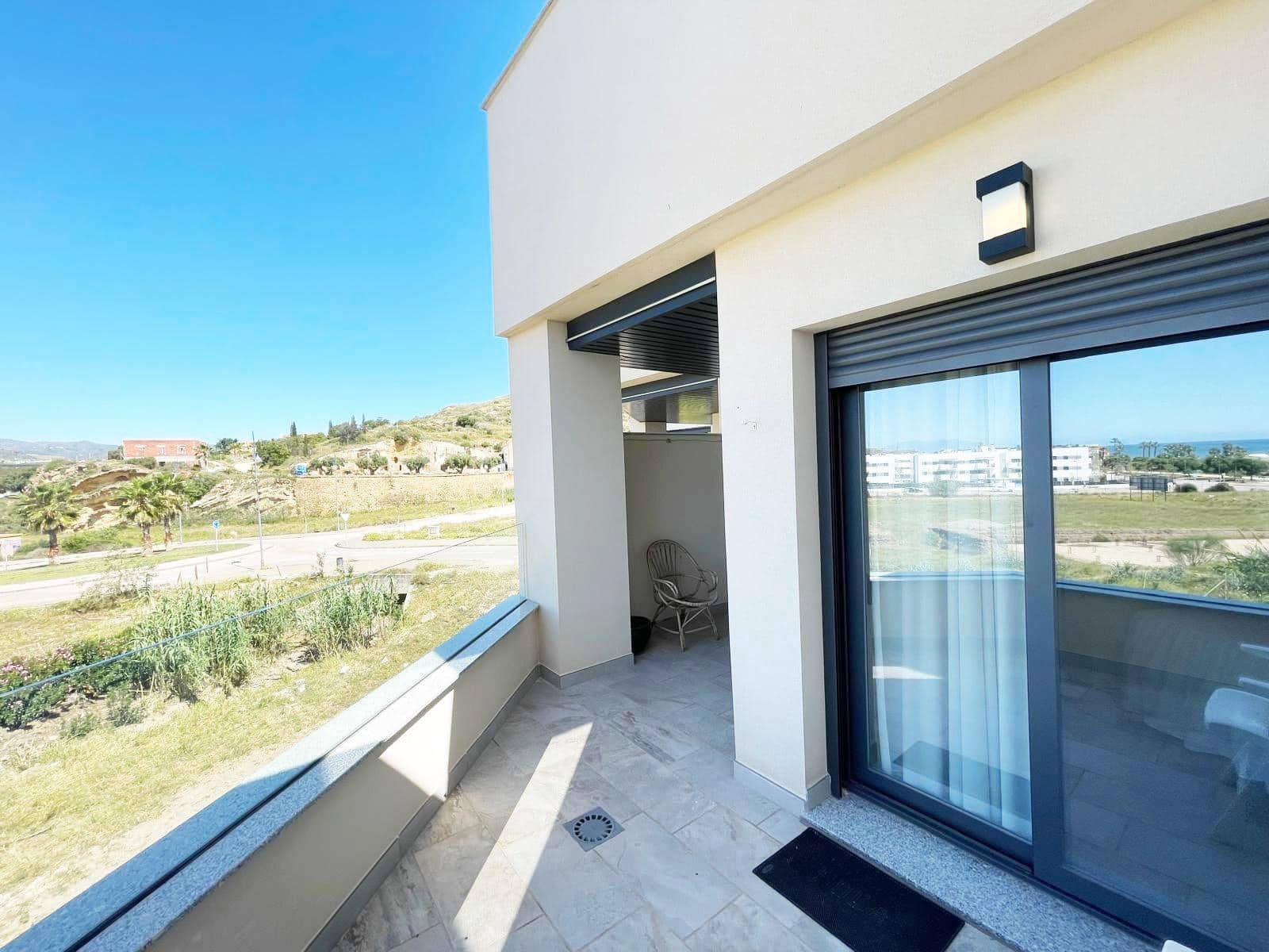 2 soverom Penthouse til salgs i Almayate med svømmebasseng garasje - € 340 000 (Ref: 8954409)