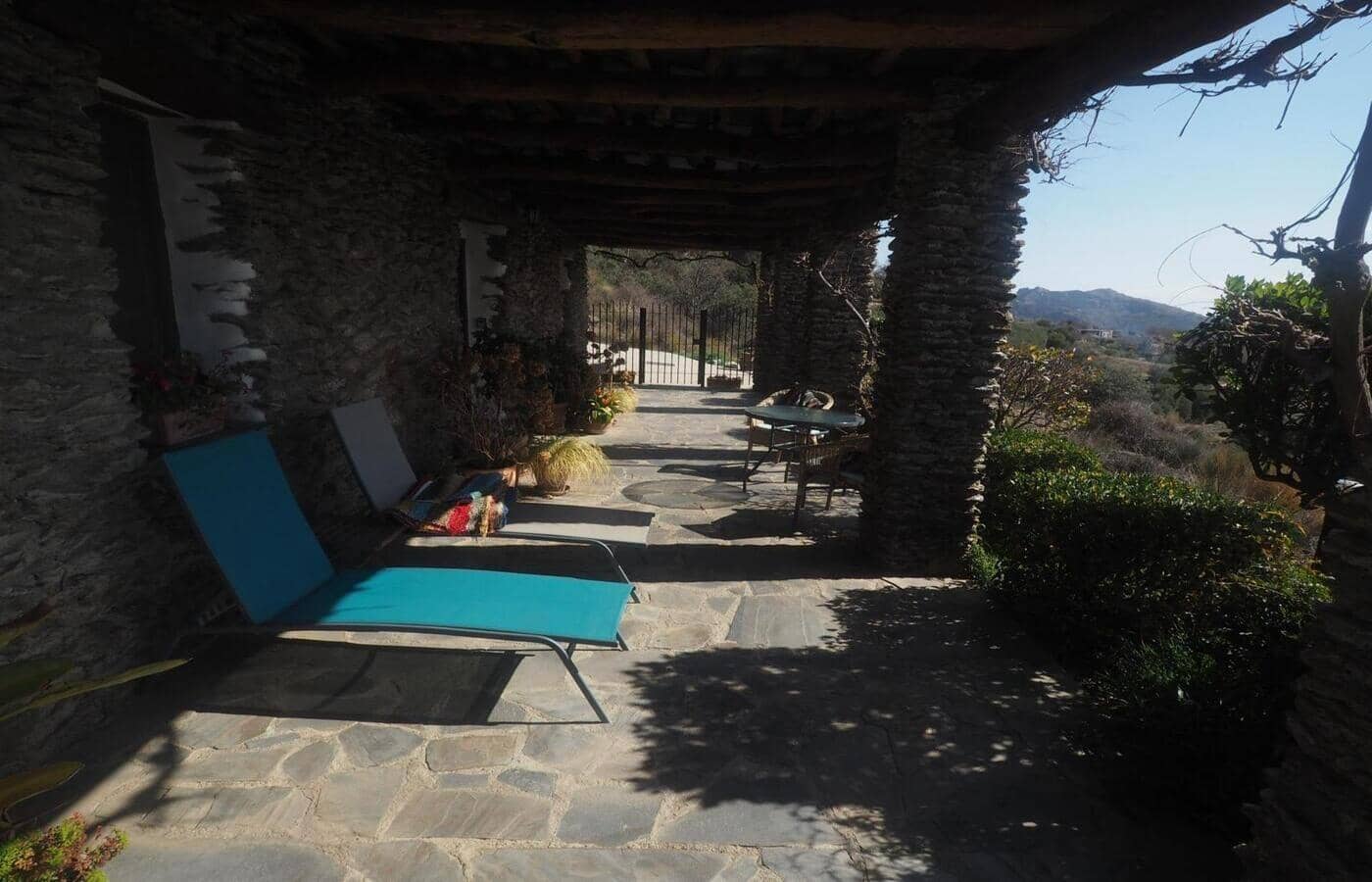 7 sypialnia Finka/Dom wiejski na sprzedaż w Portugos z basenem - 575 000 € (Ref: 8972812)