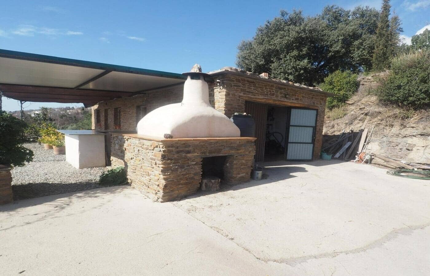 7 sypialnia Finka/Dom wiejski na sprzedaż w Portugos z basenem - 575 000 € (Ref: 8972812)