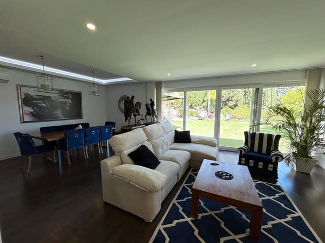 Finca/Casa Rural de 2 habitaciones en Coín en venta con piscina - 1.795.000 € (Ref: 8982568)