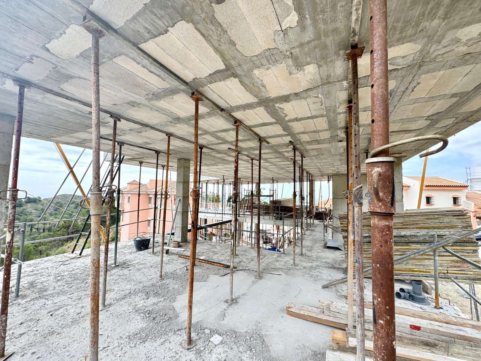 4 makuuhuone Huvila myytävänä paikassa Mijas mukana uima-altaan - 1 850 000 € (Ref: 8982570)