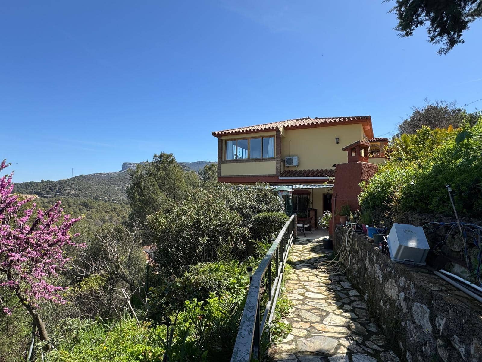 6 soveværelse Villa til salg i Ardales - € 569.000 (Ref: 8999282)