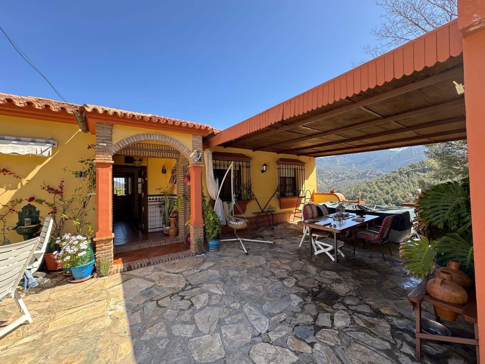 6 bedroom Villa for sale in Ardales - € 490,000 (Ref: 8999282)