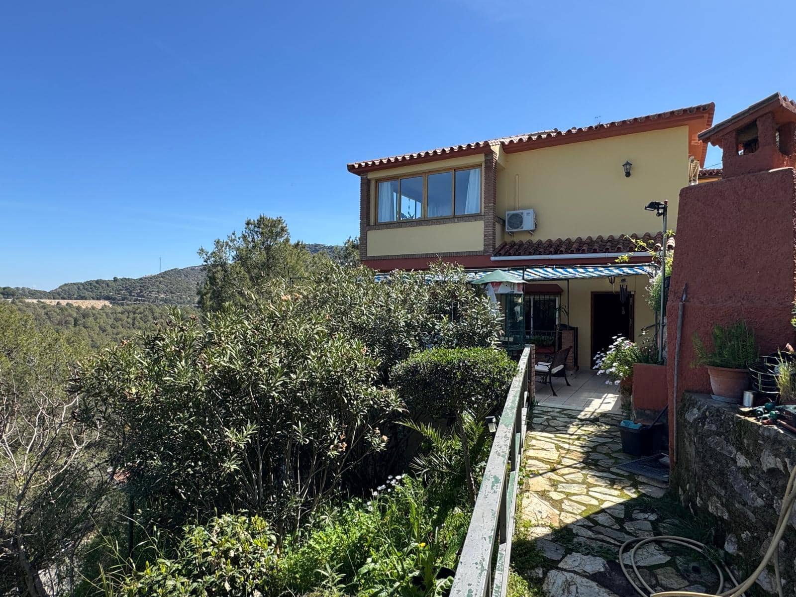 6 bedroom Villa for sale in Ardales - € 490,000 (Ref: 8999282)