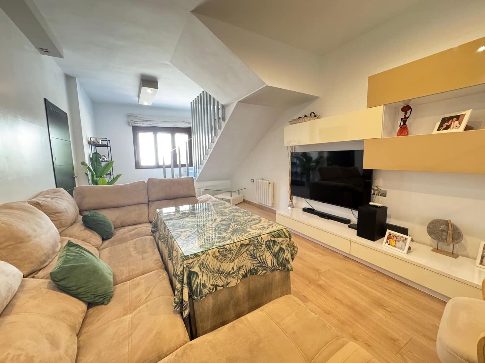 4 soveværelse Villa til salg i Colmenar - € 339.000 (Ref: 8999283)