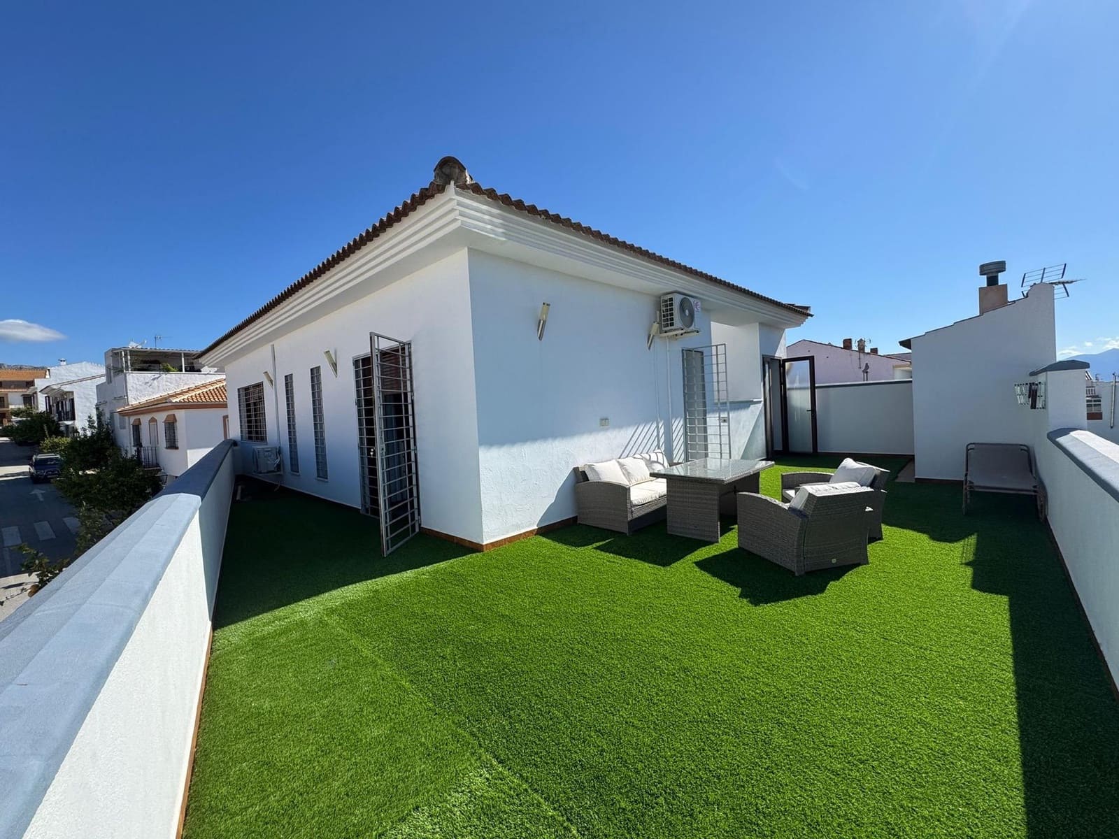 4 soveværelse Villa til salg i Colmenar - € 339.000 (Ref: 8999283)