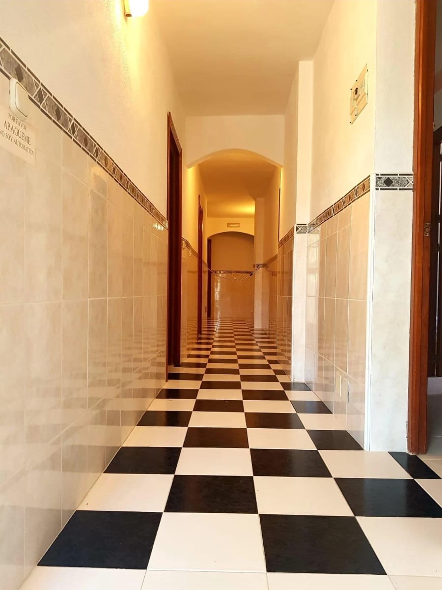 25 soveværelse Hotel til salg i Tolox - € 555.000 (Ref: 9014548)