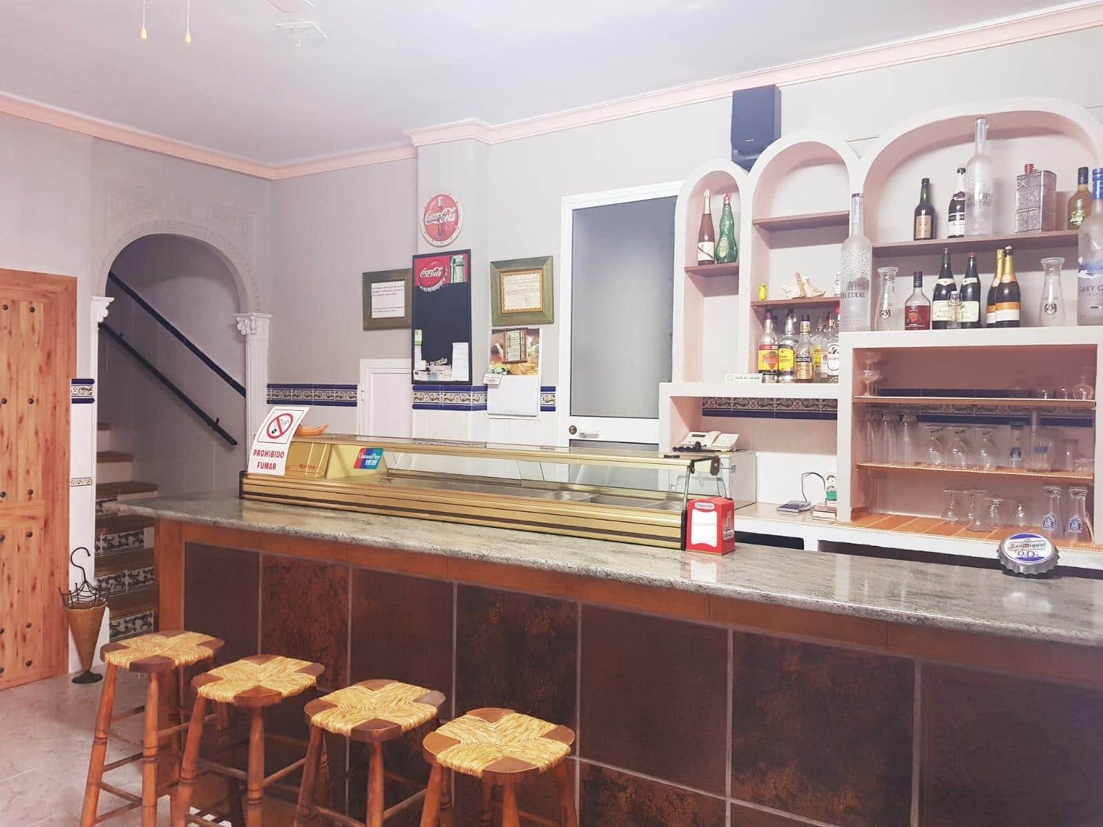 25 soveværelse Hotel til salg i Tolox - € 555.000 (Ref: 9014548)