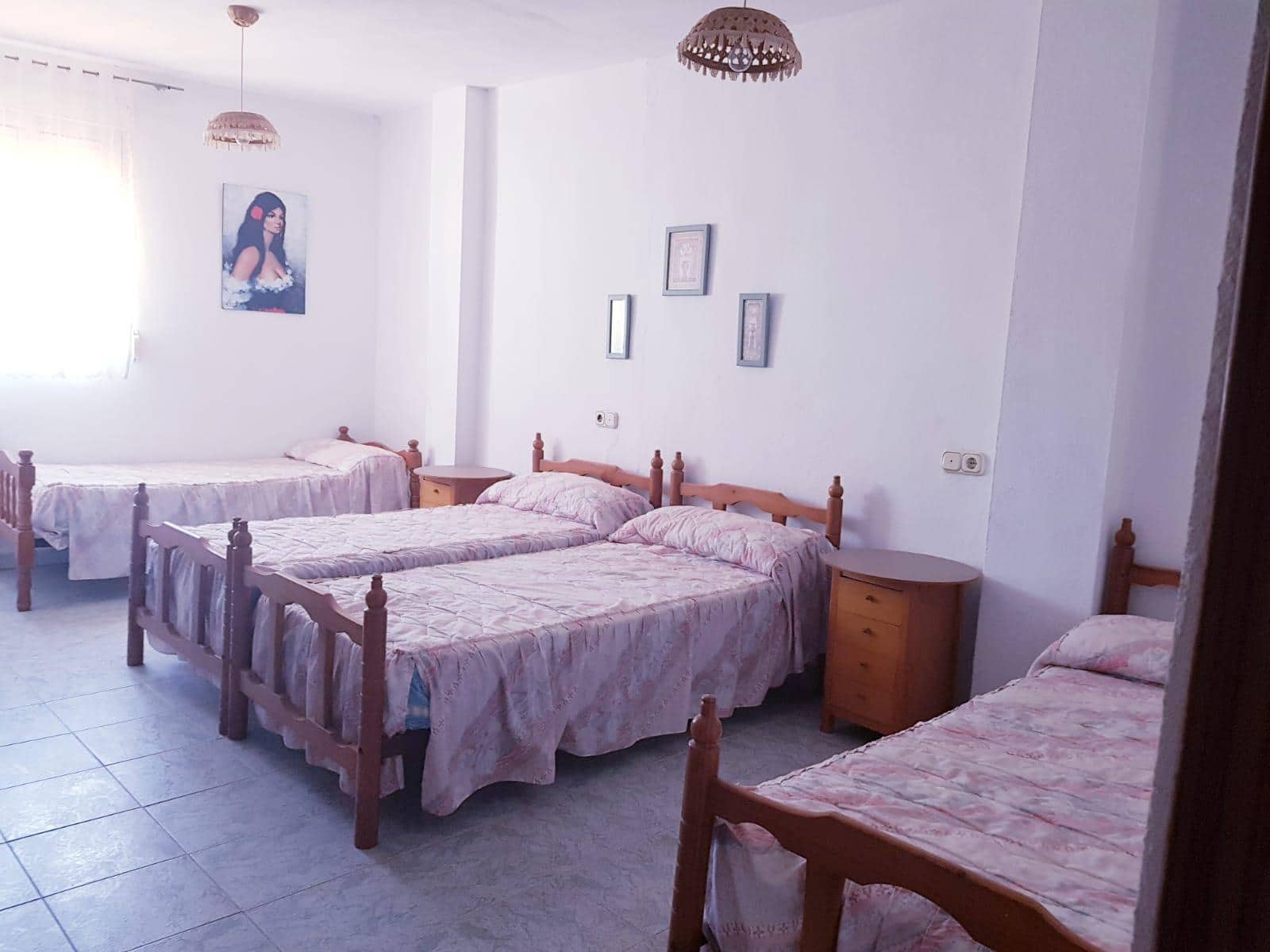 25 soveværelse Hotel til salg i Tolox - € 555.000 (Ref: 9014548)