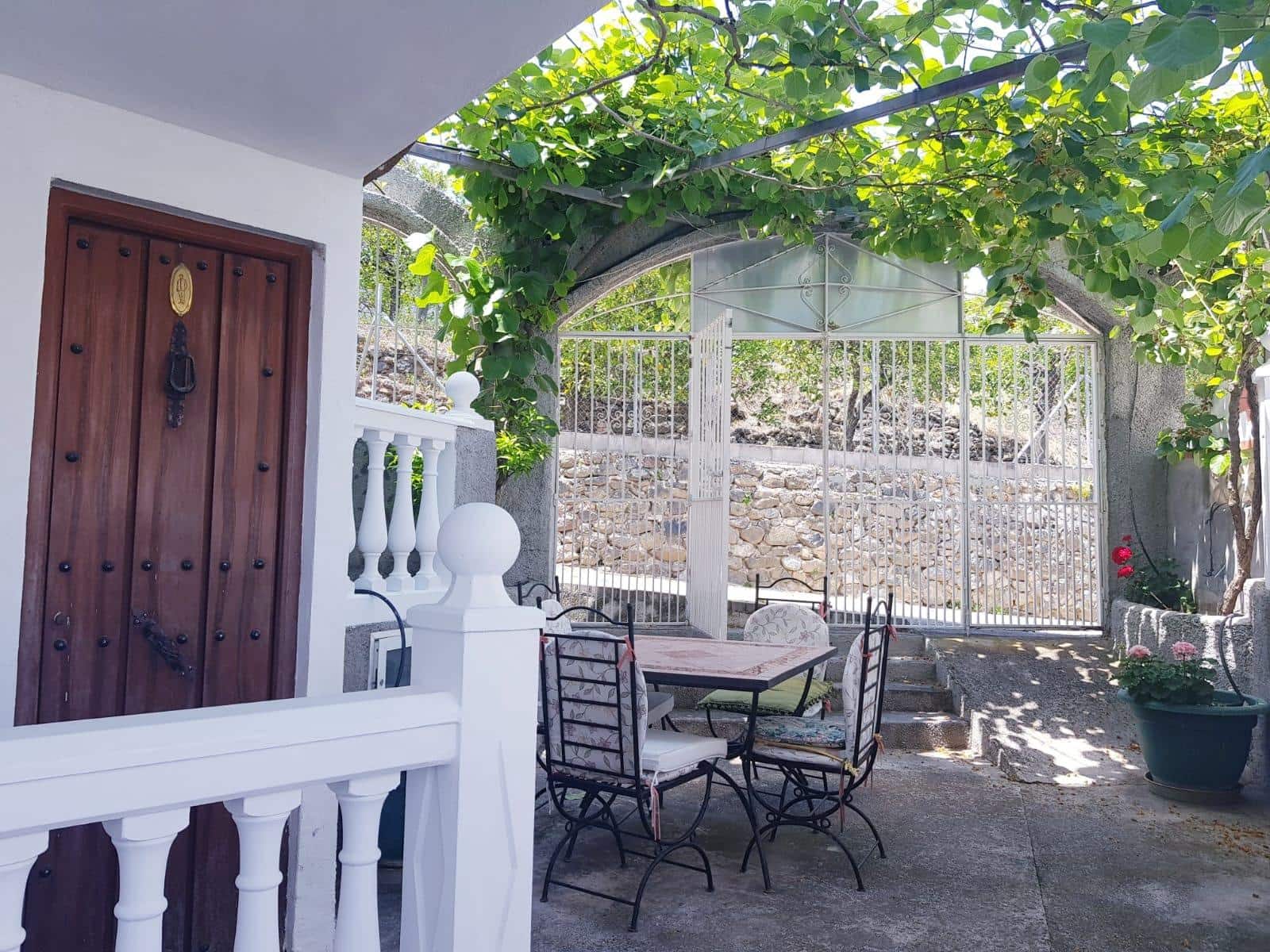 25 soveværelse Hotel til salg i Tolox - € 555.000 (Ref: 9014548)