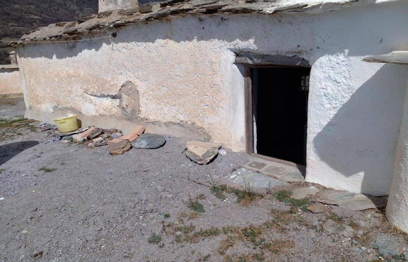 Ruin til salg i Capileira - € 69.899 (Ref: 9036865)