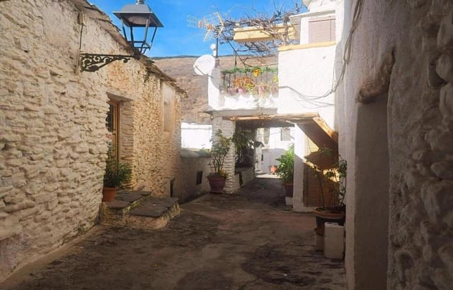 Ruin til salg i Capileira - € 69.899 (Ref: 9036865)