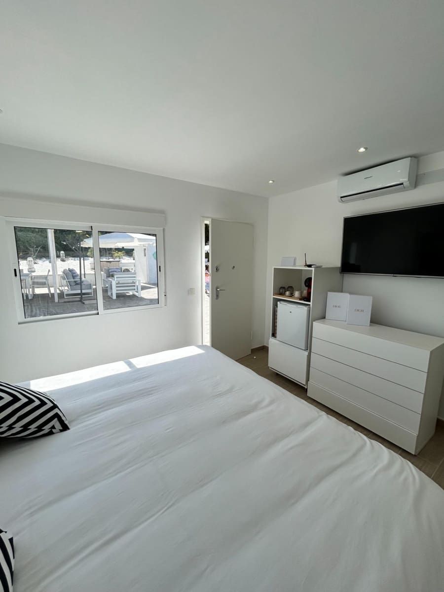 4 soverom Villa til salgs i Cartama med svømmebasseng garasje - € 599 000 (Ref: 9049077)