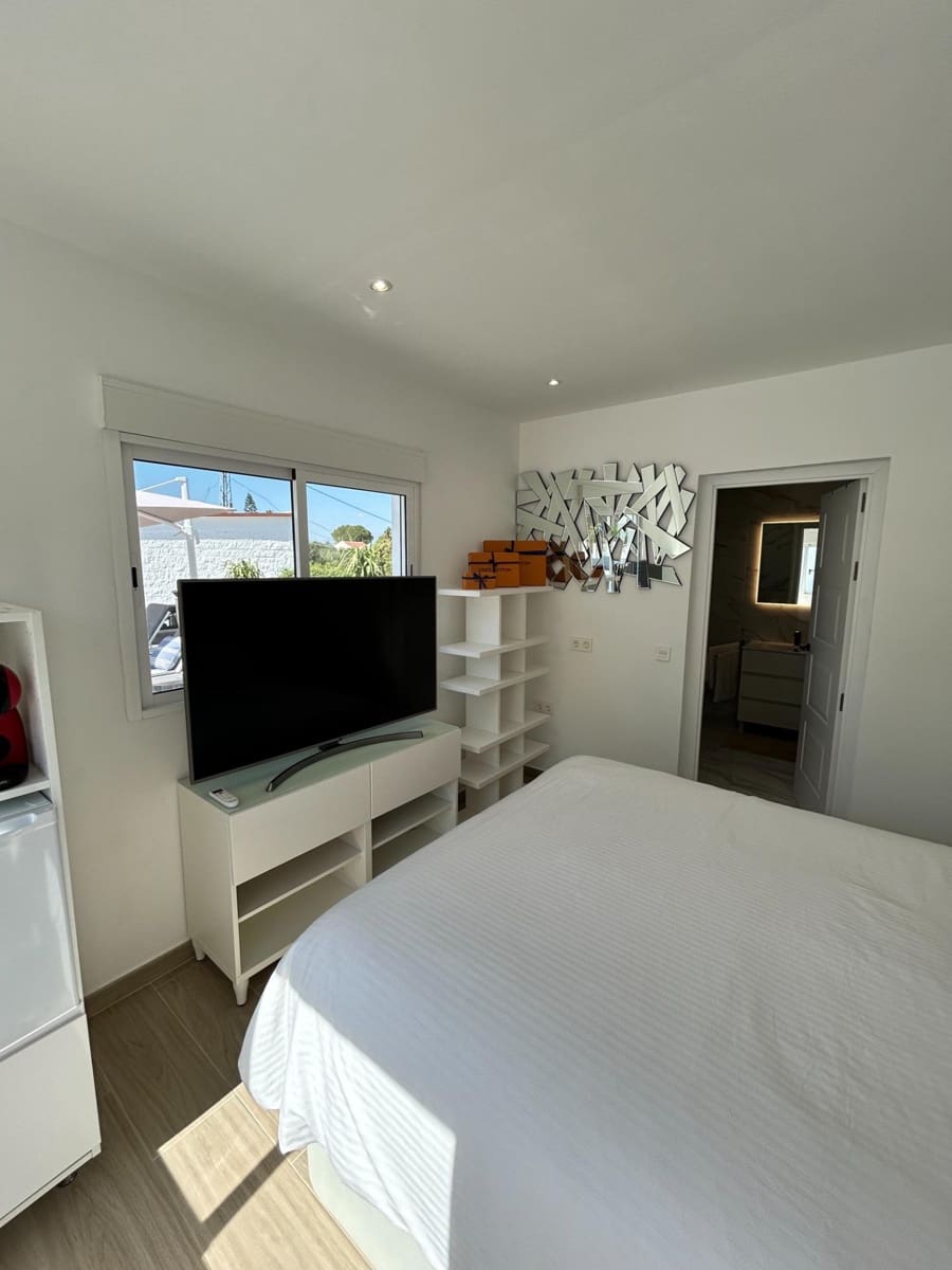 4 soverom Villa til salgs i Cartama med svømmebasseng garasje - € 599 000 (Ref: 9049077)