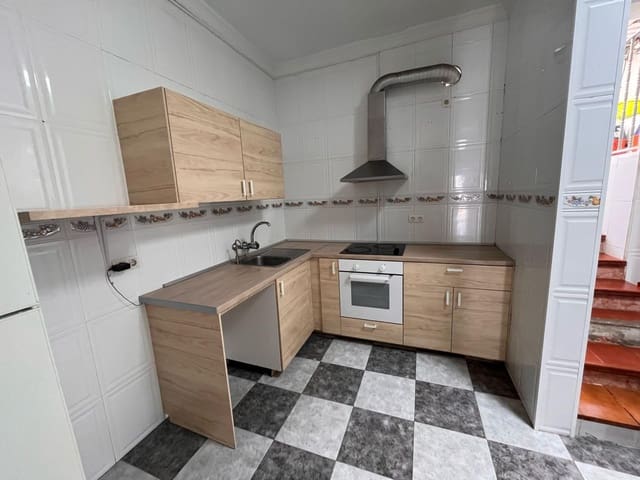 5 makuuhuone Omakotitalo myytävänä paikassa Pizarra - 185 000 € (Ref: 9062592)