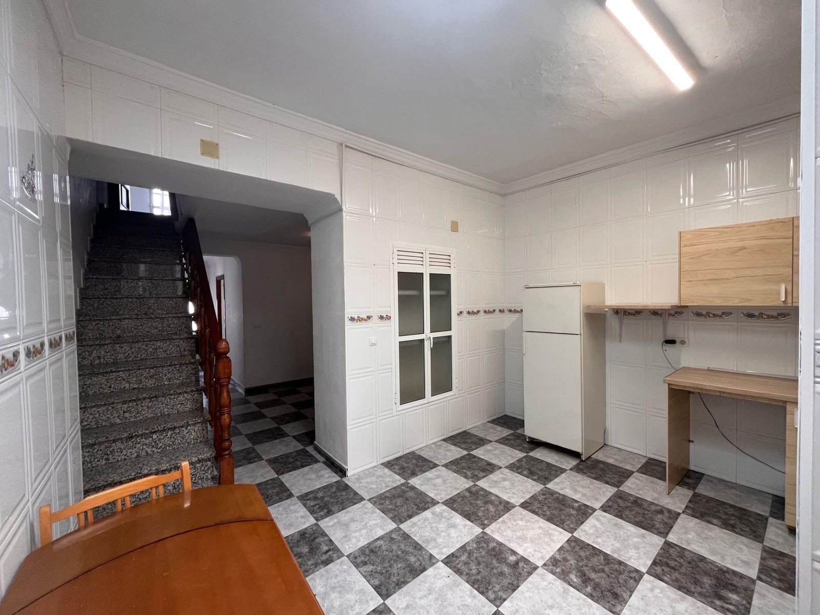 5 soveværelse Byhus til salg i Pizarra - € 185.000 (Ref: 9062592)