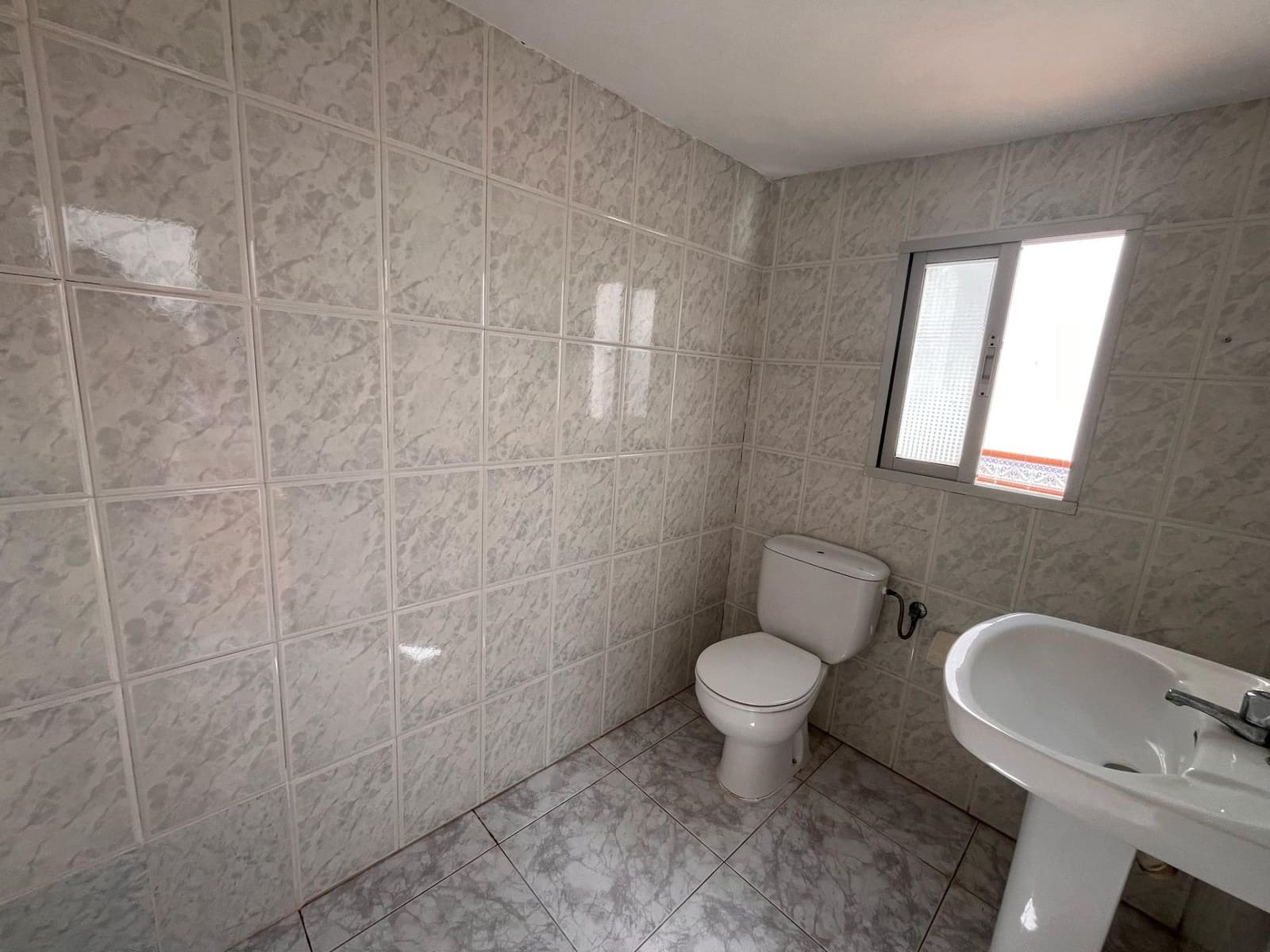 5 soveværelse Byhus til salg i Pizarra - € 185.000 (Ref: 9062592)