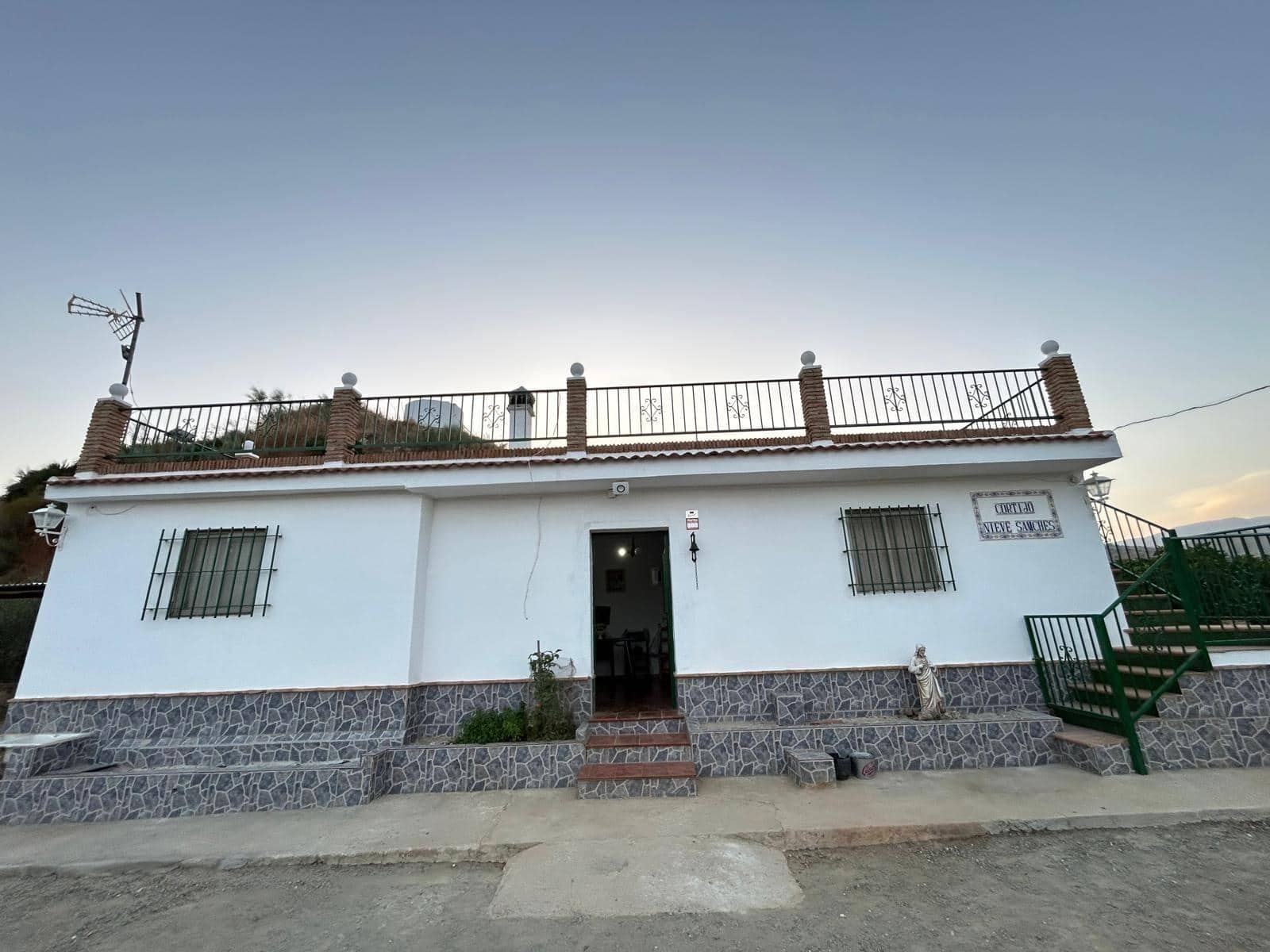 2 soveværelse Finca/Landehus til salg i Cartama - € 244.900 (Ref: 9068975)