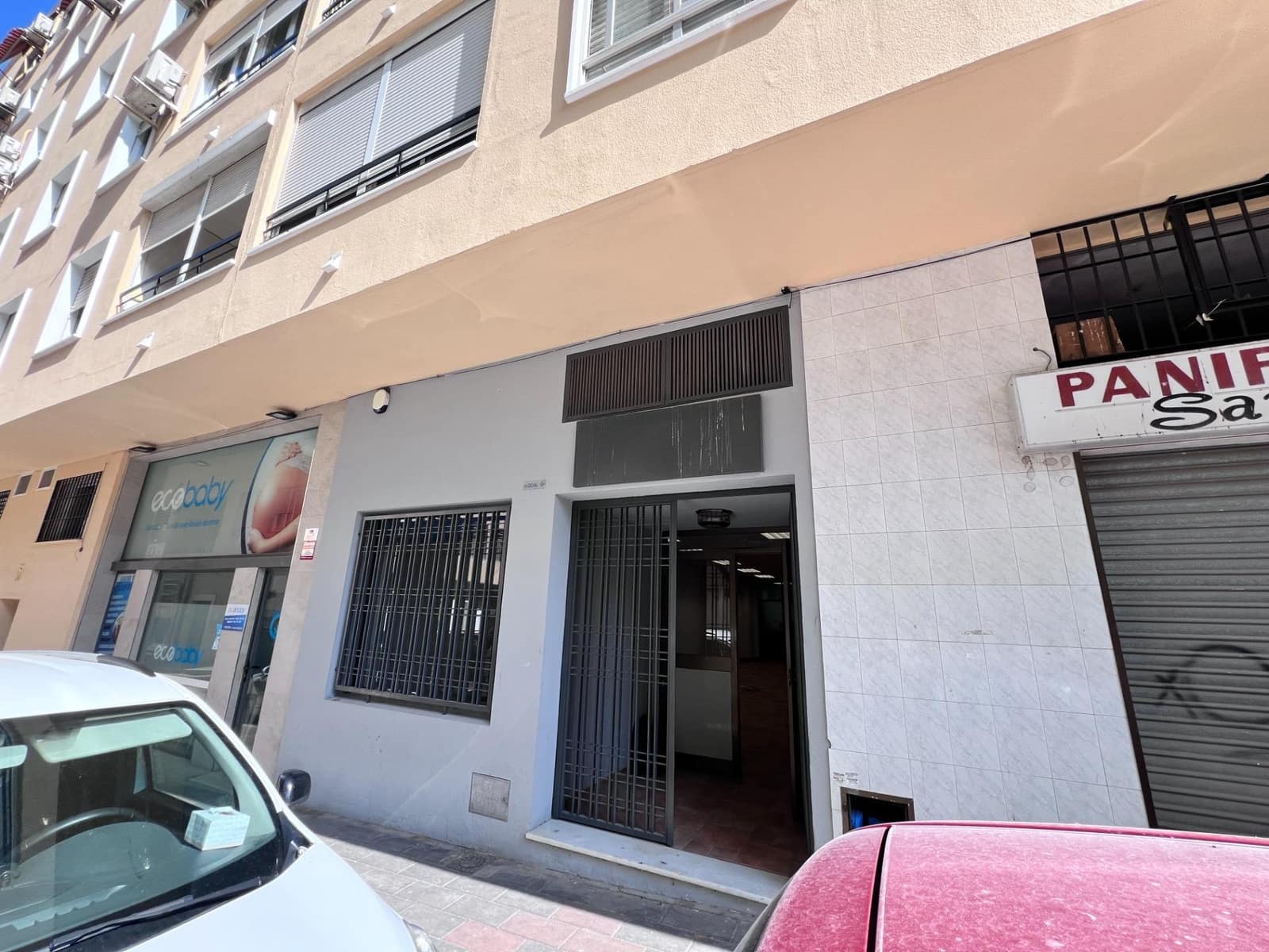 Commercieel te huur in Malaga stad - € 1.400 (Ref: 9085470)