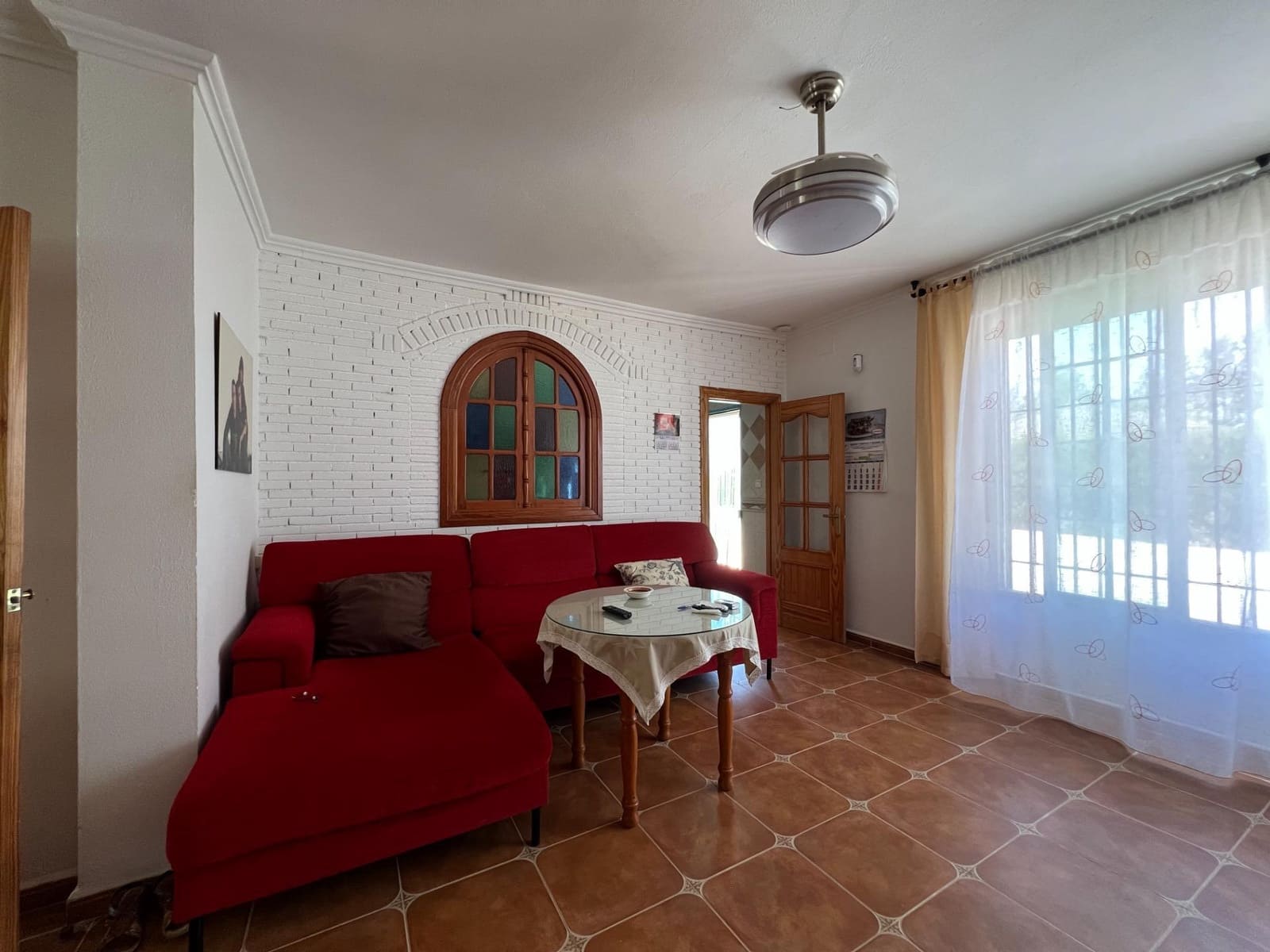 Chalet de 4 habitaciones en Moraleda de Zafayona en venta - 230.000 € (Ref: 9103061)