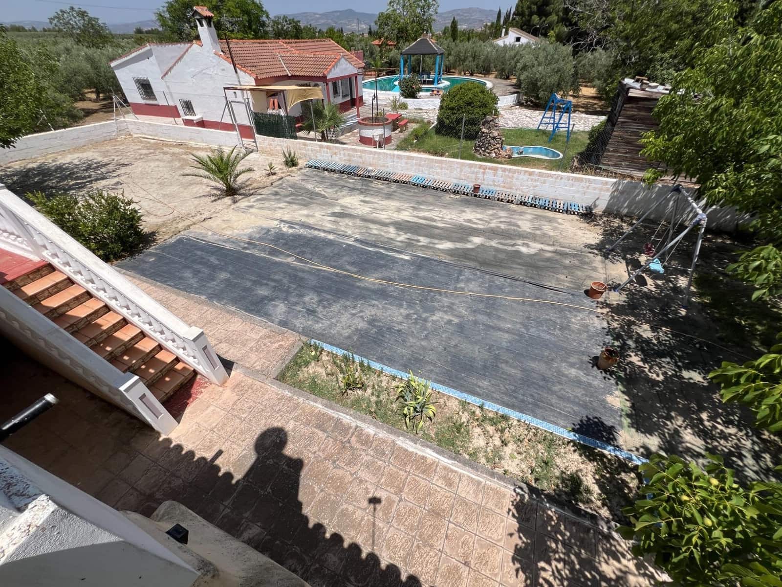 Chalet de 4 habitaciones en Moraleda de Zafayona en venta - 230.000 € (Ref: 9103061)