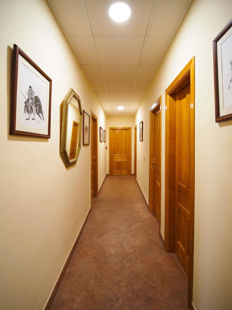 14 soveværelse Hotel til salg i Pizarra - € 730.000 (Ref: 9108916)