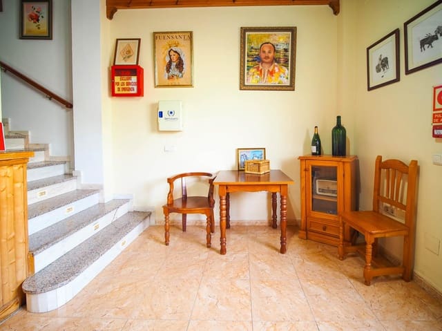 14 soverom Hotell til salgs i Pizarra - € 730 000 (Ref: 9108916)