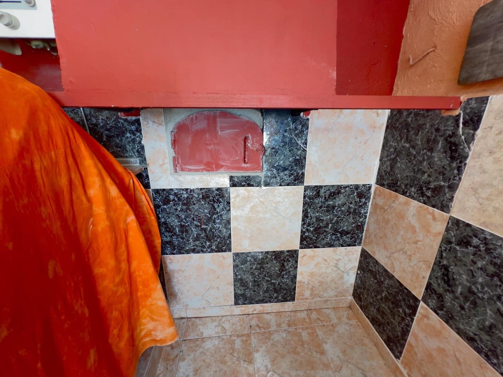 4 bedroom Finca/Country House for sale in Moraleda de Zafayona with pool - € 270,000 (Ref: 9112530)