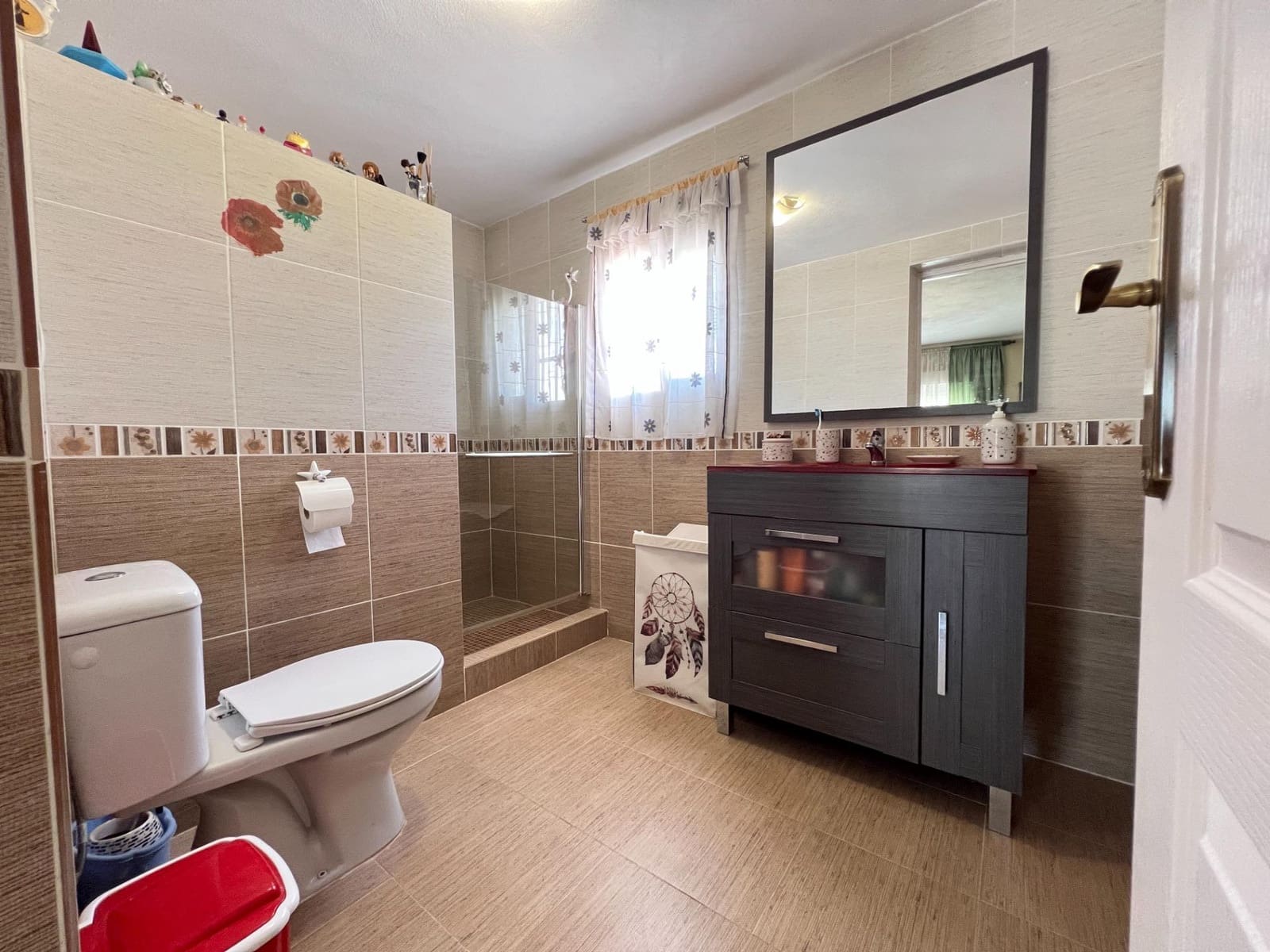 Finca/Casa Rural de 4 habitaciones en Moraleda de Zafayona en venta con piscina - 270.000 € (Ref: 9112530)