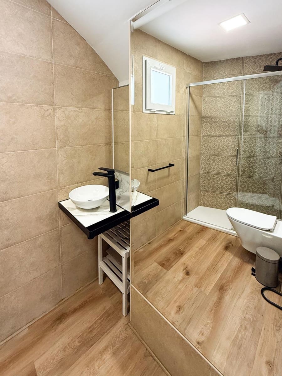 2 soveværelse Lejlighed til salg i Malaga by - € 400.000 (Ref: 9128526)