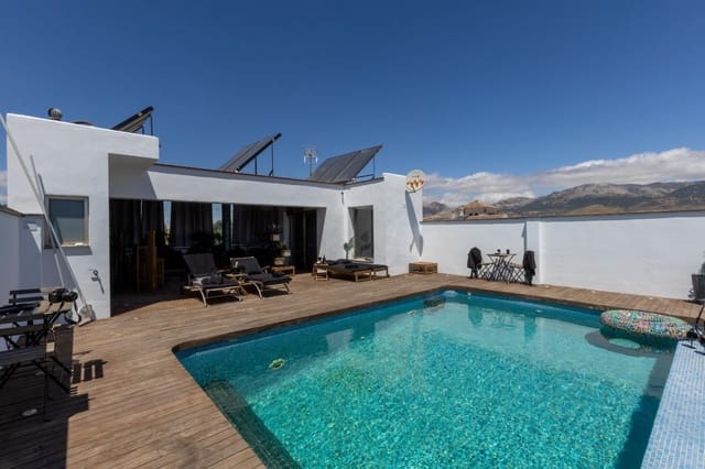4 soveværelse Villa til salg i Colmenar med garage - € 649.000 (Ref: 9128527)
