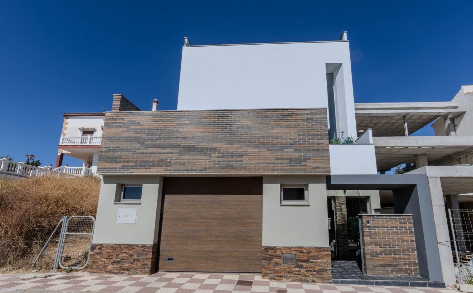 4 soveværelse Villa til salg i Colmenar med garage - € 598.000 (Ref: 9128527)