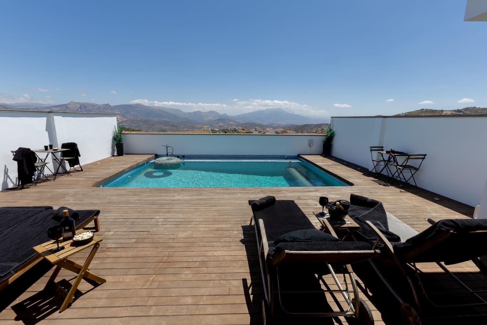 4 soveværelse Villa til salg i Colmenar med garage - € 598.000 (Ref: 9128527)