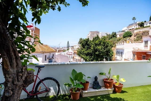 4 sypialnia Mieszkanie na sprzedaż w Miasto Málaga - 645 000 € (Ref: 9128528)