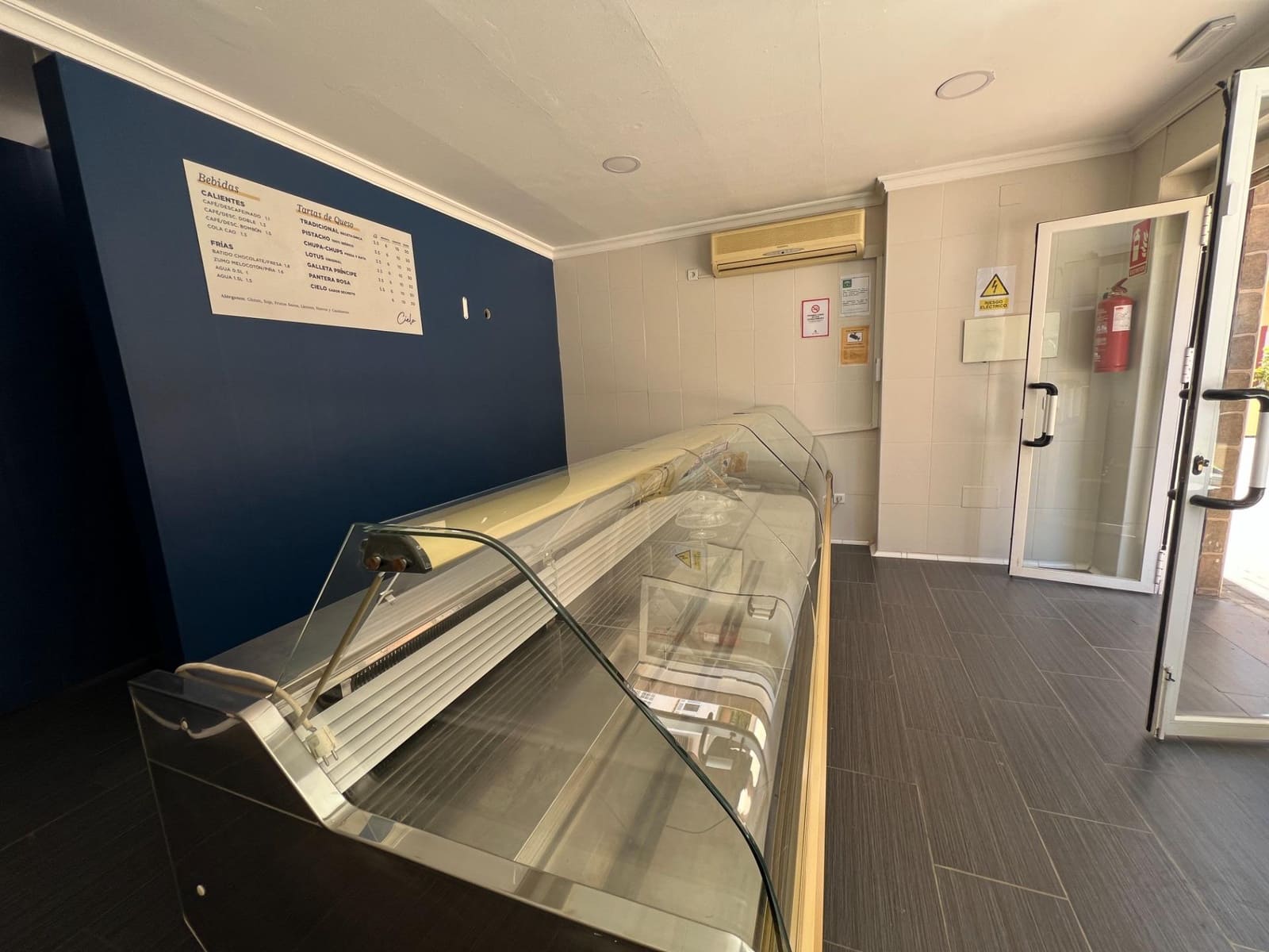 Commercial for rent in Malaga city - € 700 (Ref: 9132584)