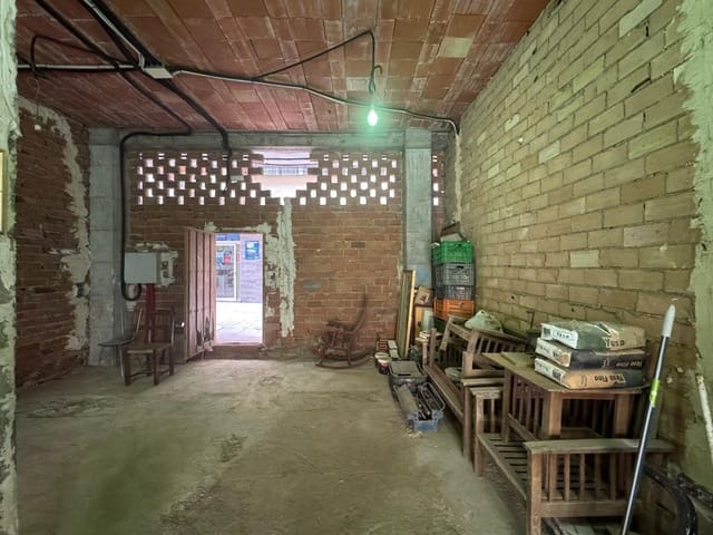 Komercyjne na sprzedaż w Vélez-Málaga - 88 000 € (Ref: 9145714)