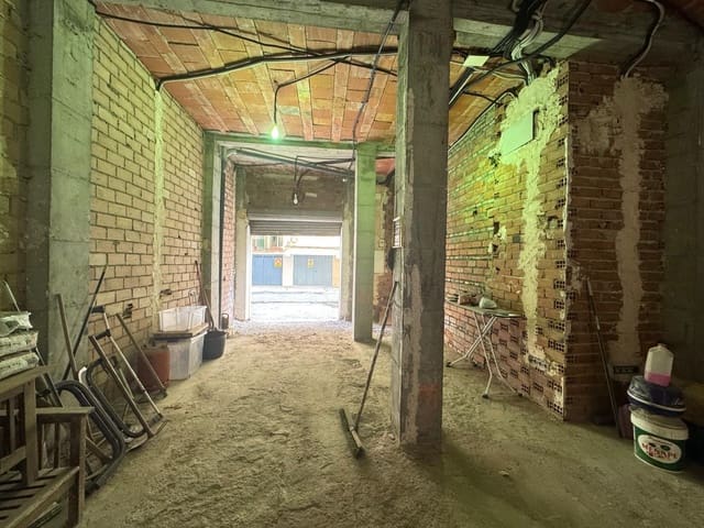 Komercyjne na sprzedaż w Vélez-Málaga - 88 000 € (Ref: 9145714)