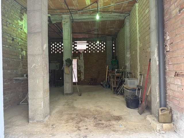 Komercyjne na sprzedaż w Vélez-Málaga - 88 000 € (Ref: 9145714)